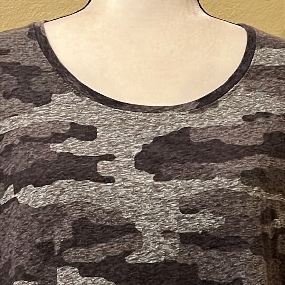 π¨ LN Duluth brand womenβs long sleeve pullover shirt - Picture 2 of 8